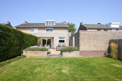 buiten achteraanzicht-2.jpg